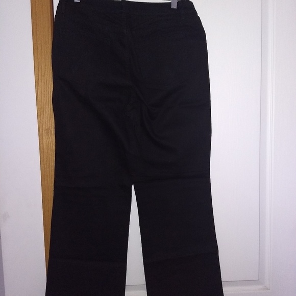Black Venezia (from Lane Bryant) black boot cut jeans 32x29 NWOT - Picture 4 of 4